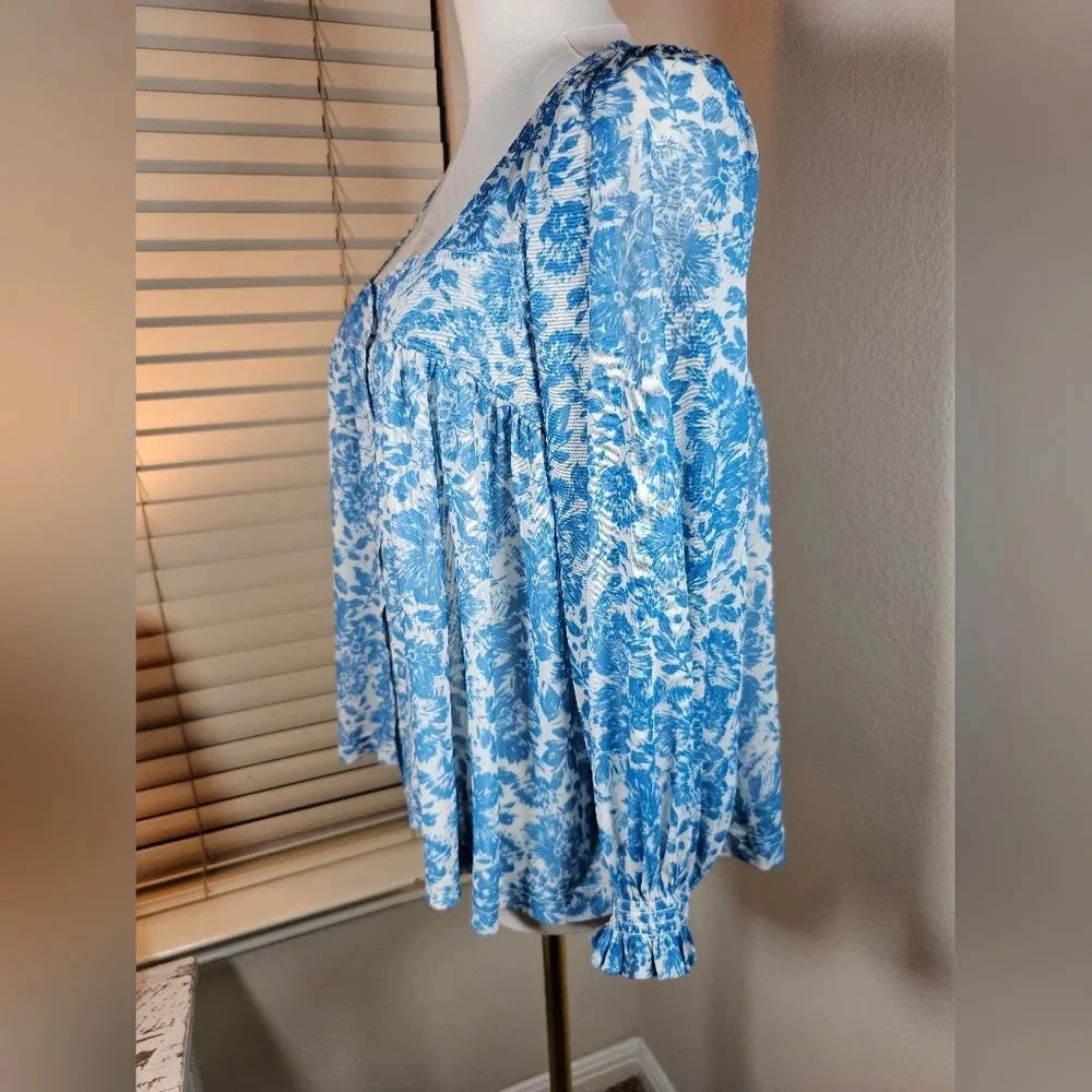 Beyond the Radar Medium Womens Blue Floral Print Long Sleeve Top Boho Flowy - Picture 8 of 13